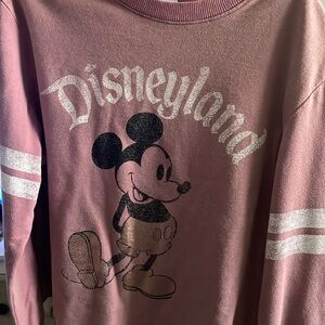 Crop top Disney sweater/shirt